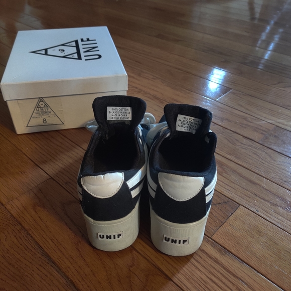 Rare Unif Platform Sneakers Unif Dose Sneakers - Picture 8 of 8